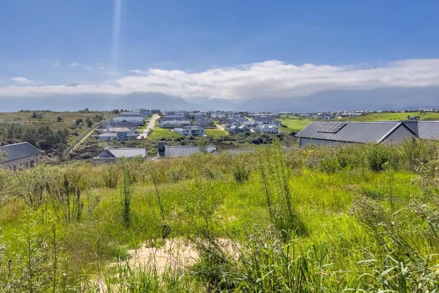 0 Bedroom Property for Sale in Kingswood Golf Estate Western Cape